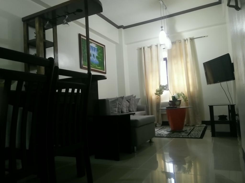 Palm Tree Genlex Condo Маніла Екстер'єр фото